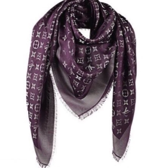 COPY - Louis Vuitton Monogram Shawl - Picture 6 of 7